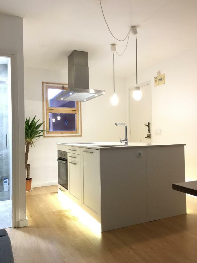 Apartamento Con Wifi Y Aire Acondicionado En Playa Pals