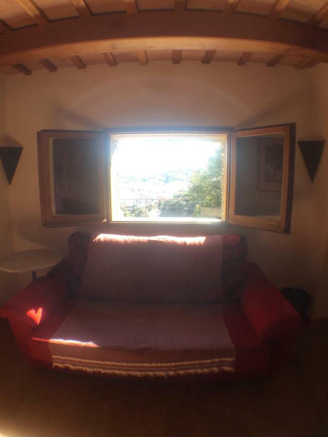 Es Volca Cadaques