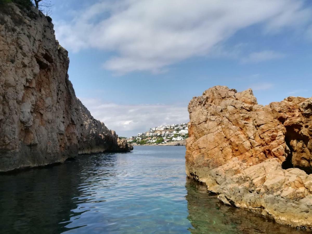 Rosario L'Escala