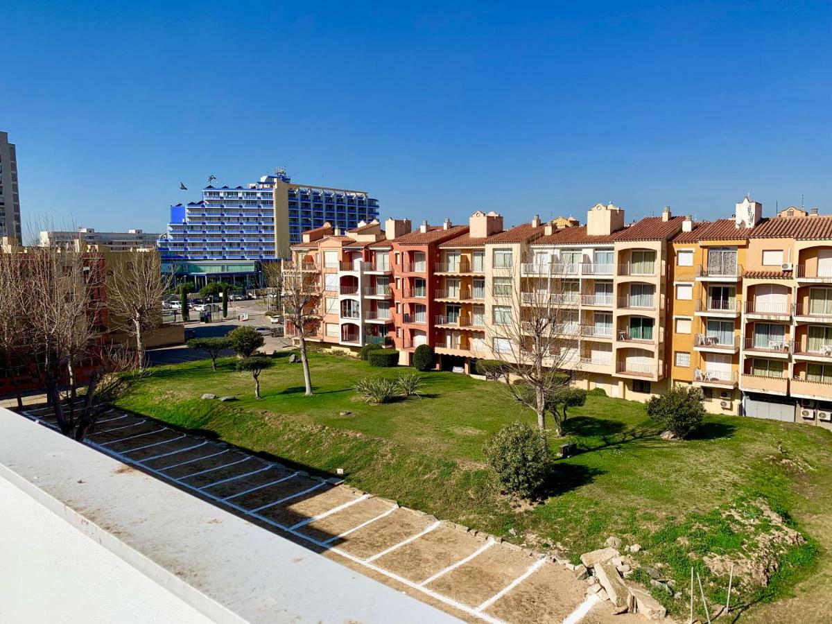 Edifici Valeria Apartment *