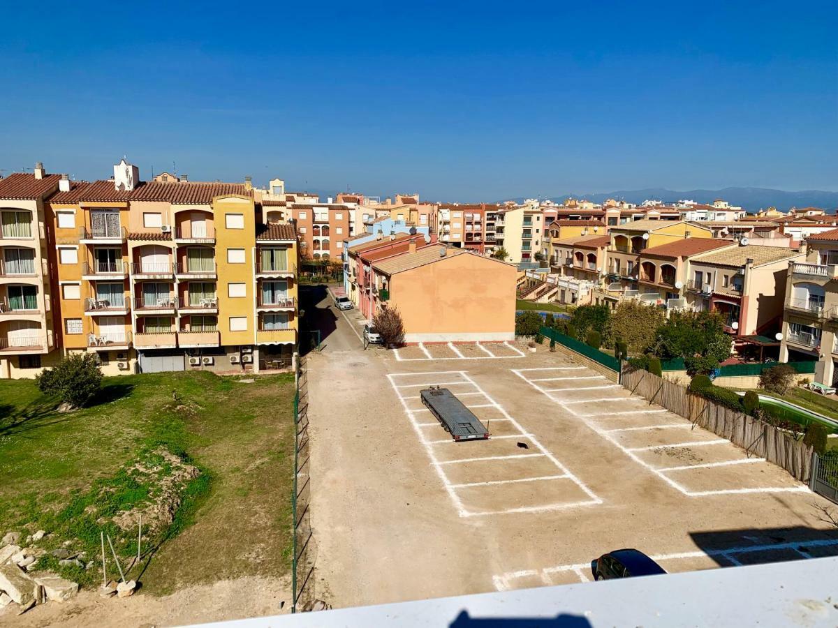 Edifici Valeria Empuriabrava