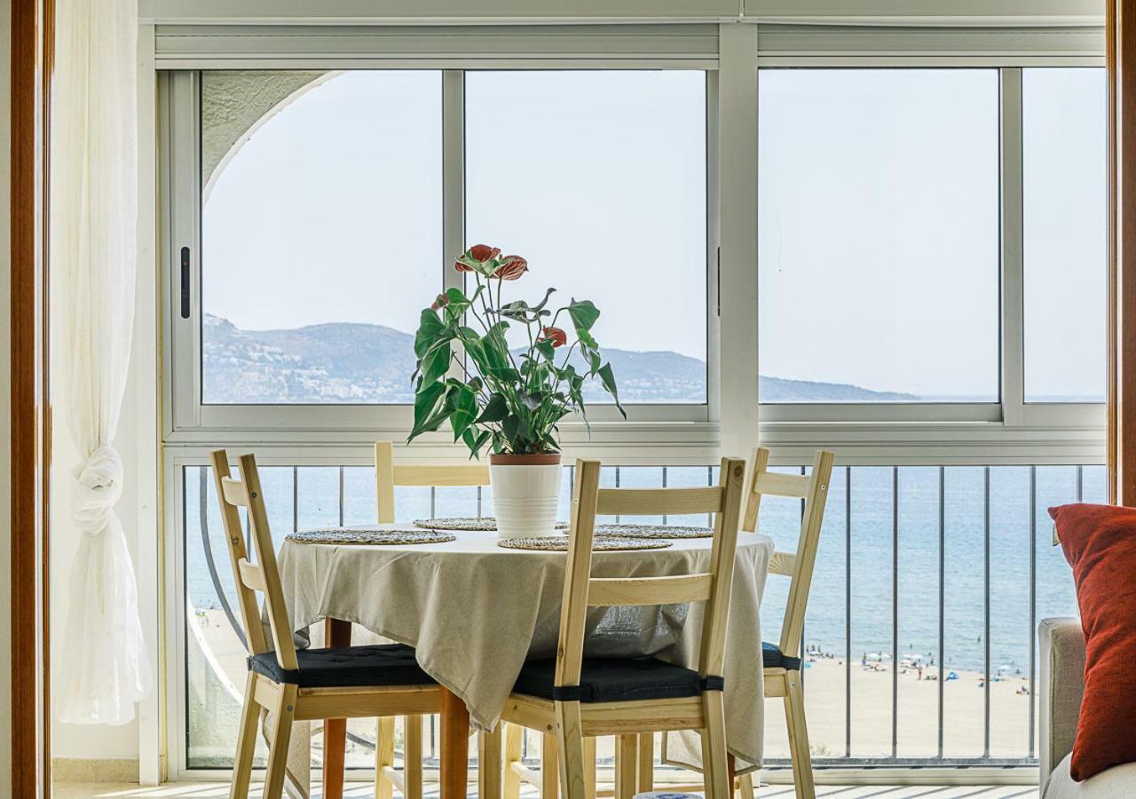 Apartment Karina D-luxe Empuriabrava