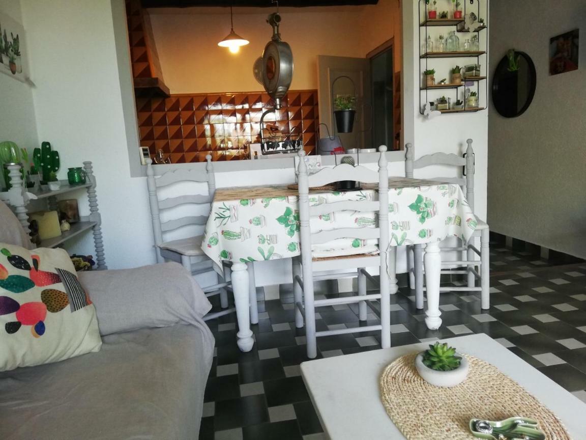 Cactus Apartment Garriguella
