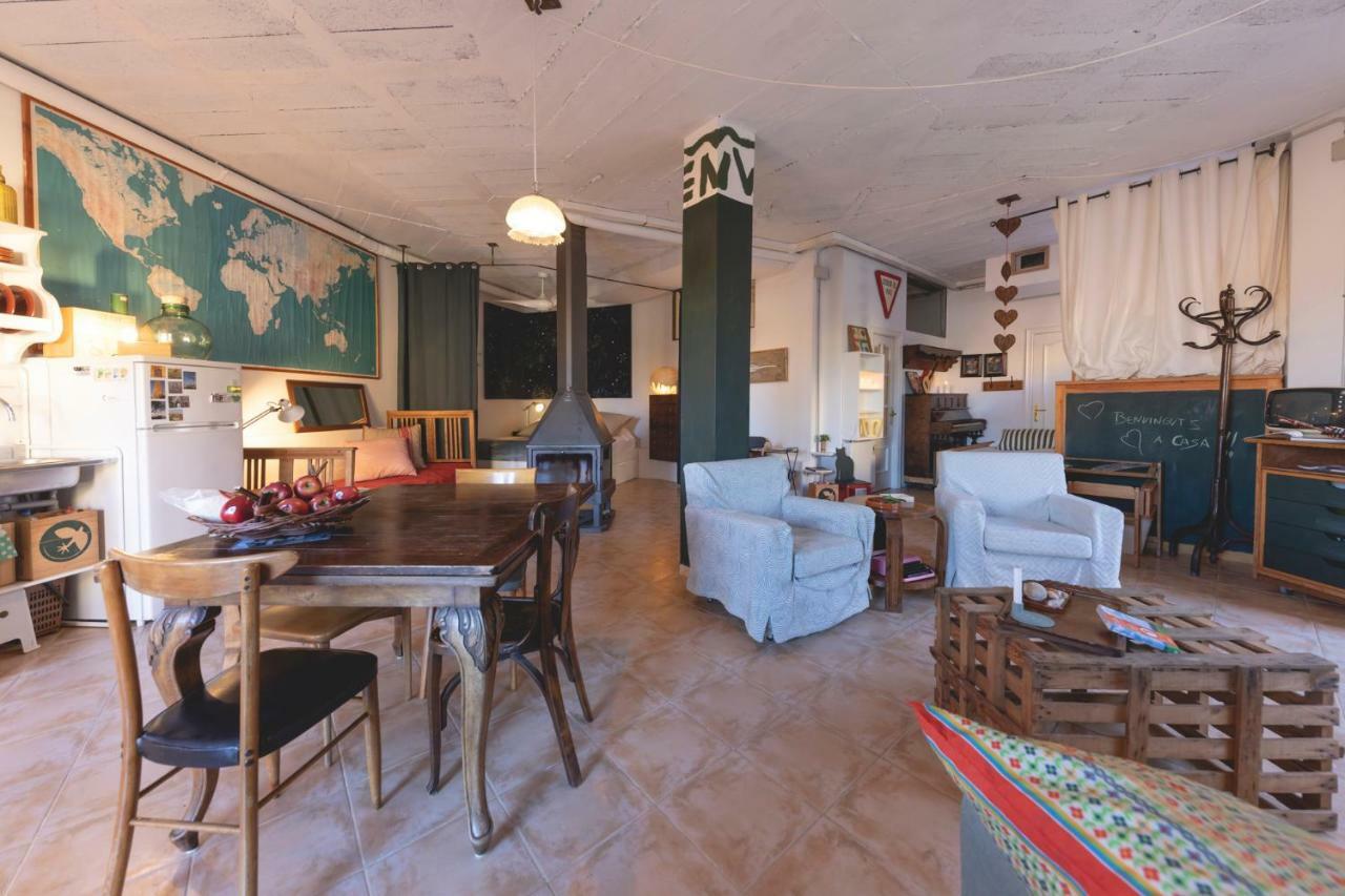 Loft With Love In * Pals