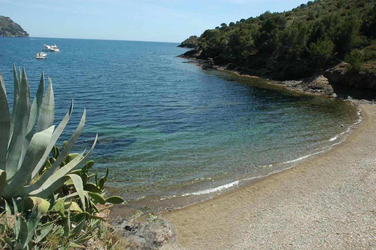 Gaita * Castello  D'Empuries
