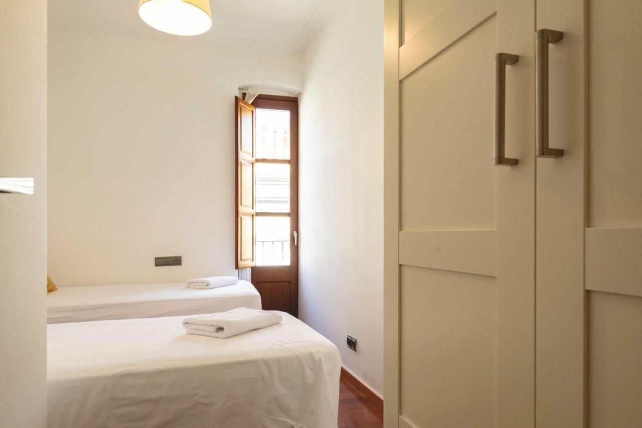Bravissimo Mercaders 6 Apartment
