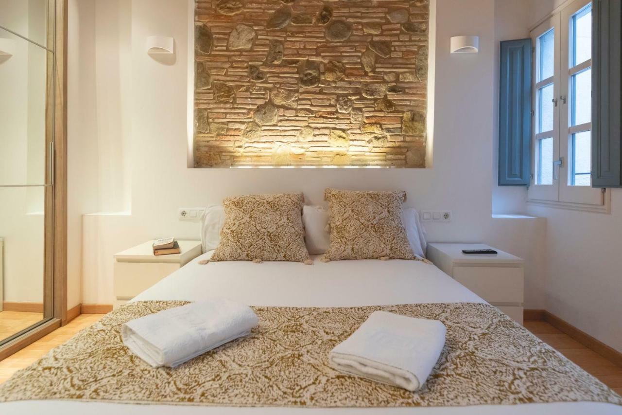 Bravissimo Placa Dels Raims Gerona