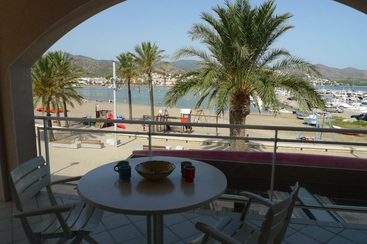 Platja Del Port Apartment Llanca