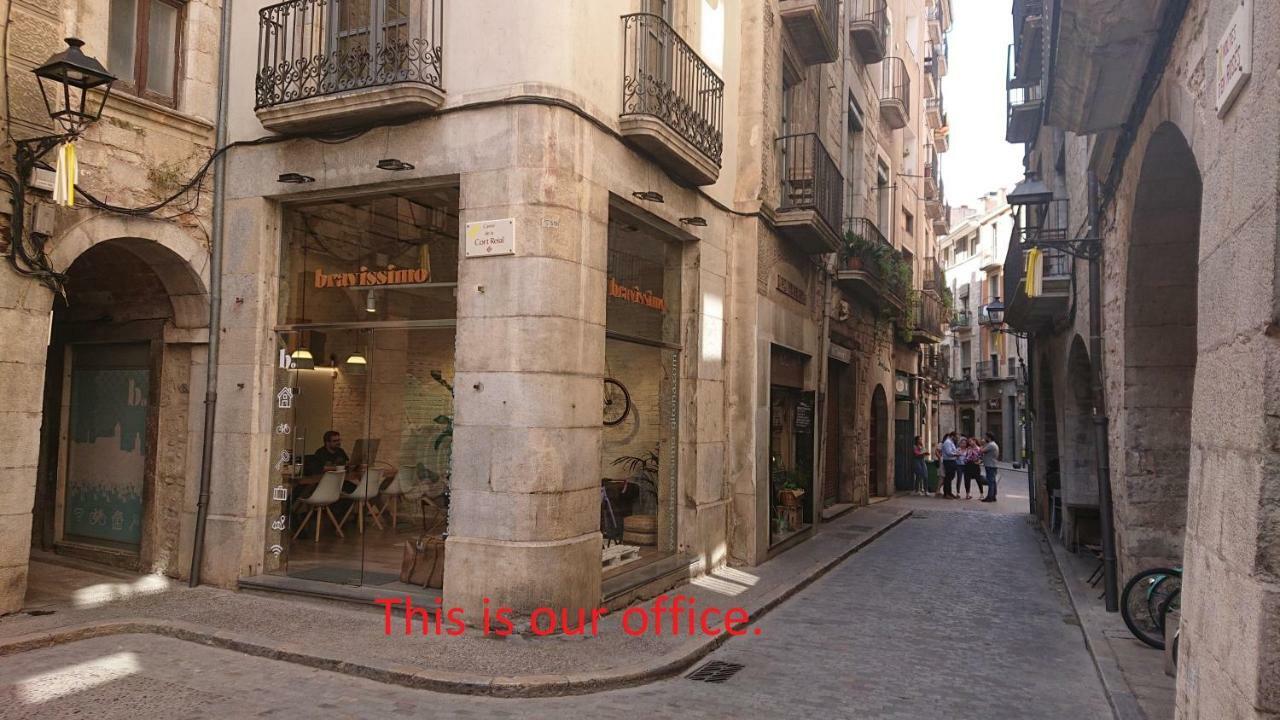 Bravissimo Placa Dels Raims * Gerona