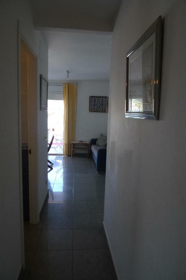 Platja Del Port Apartment