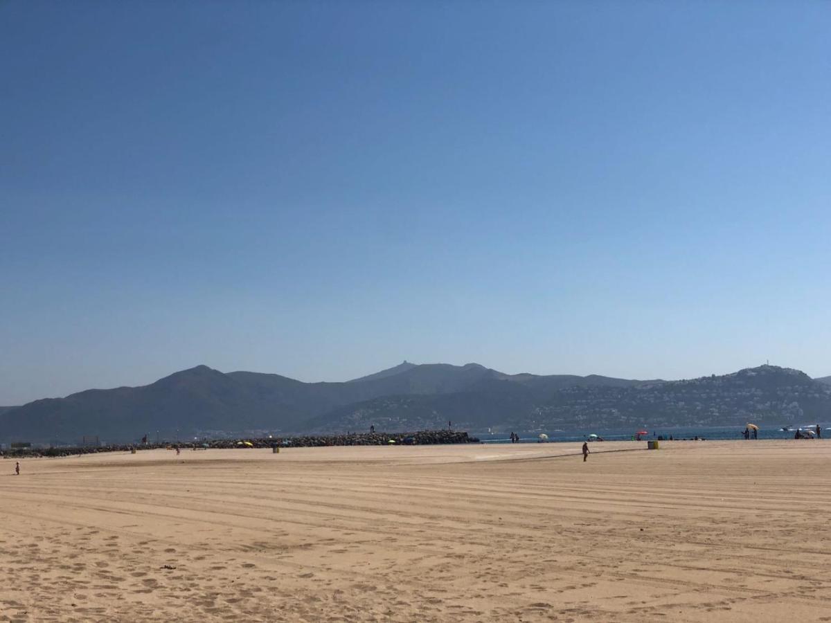 Vista Bahia 9 * Empuriabrava