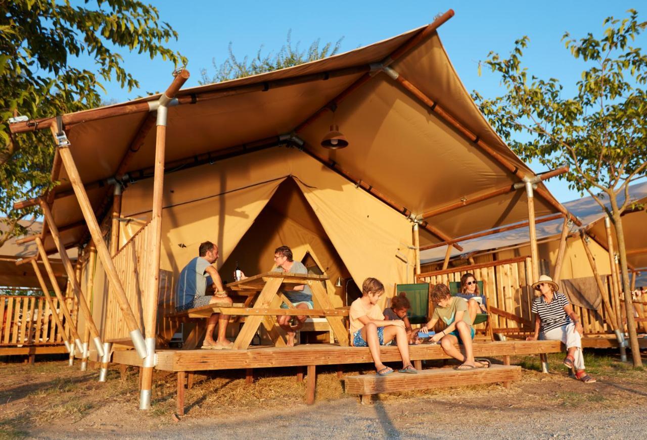 Campsite Camping Nautic Almata Glamping *