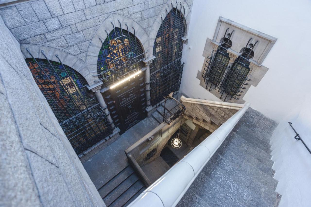 Apg Palau Salieti 2 Apartment Girona