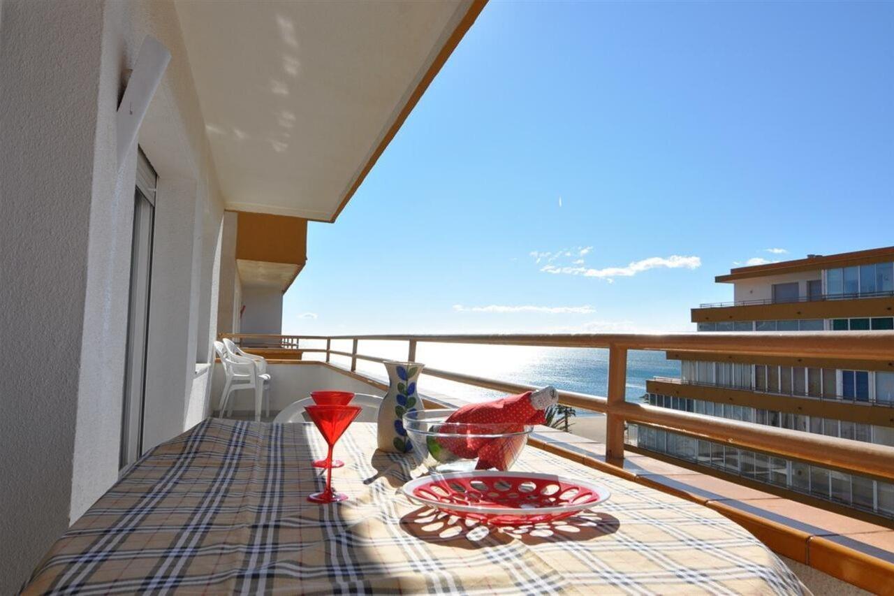 Hotel Holiday Center 3*