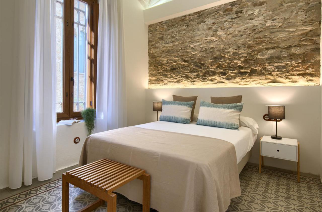 Hanoi Hotel *