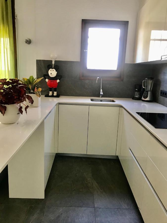 Casa Montgri Holiday home Empuriabrava
