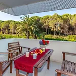 Apartment Green Club I