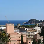 Apartamento mar brava en el centro a 3 min a pie de la playa
