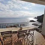 Oceanfront Apartment 30 Steps From The Beach