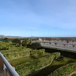 Port Pals E 202