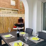 70 M2, Apartamento Cerca De La Playa, Apto Minusvalidos.