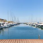 Central Apartment 2A 50M Beach