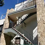 Apartamento Al Lado De La Playa Con Parking Y Jardin