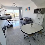 Estudio Grisland Pool