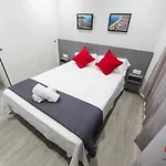 Roses Apartments Beach - 3 Rooms 2Baths
