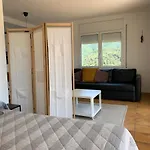Apartamento Muy Tranquilo Con Piscina