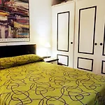 Beautiful Apartment, Swimming Pool And Beach 2