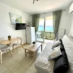Karina 18J
