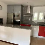 Bonita Casa En Planta Baja Roses Costabrava