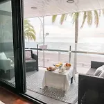 Lujoso apartamento a 1a línea del mar