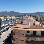 Club Nautic 3