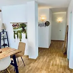 Hauzify I Apartament Fortuny