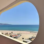 91-Dos Habitaciones Con Vistas A La Bahia De Roses