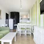 Salles Beach Apartments