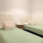 Serinyana - Acogedor Y Centrico Apartamento Con Amplia Terraza