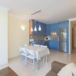 Apartamento Port Canigo bajo vista piscina