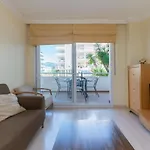 Apartamento Port Canigo bajo vista piscina