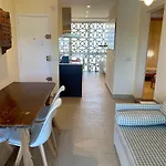 Apartamento en Calella de Palafrugell con vistas al mar, piscina y terraza
