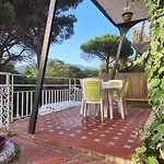 Apartamento familiar junto a pinedas mediterráneas