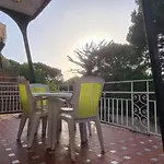 Apartamento familiar junto a pinedas mediterráneas
