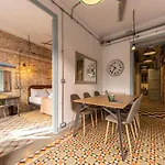 Bravissimo Les Rajoles, Unique 3-Bedroom Apartment