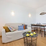 Apartment Apartaments Del Sol By Interhome