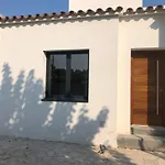 Maison sur canaux marina Empuriabrava avec 4 suites dont 1 suite balnéo Jacuzzi