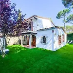 Villa en el Golf Costa Brava a 5 min de la playa