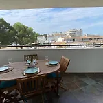 Superbe Appartement Renove, Residence Avec Piscine