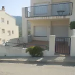 Apartamento Llança A 300 metros de la playa